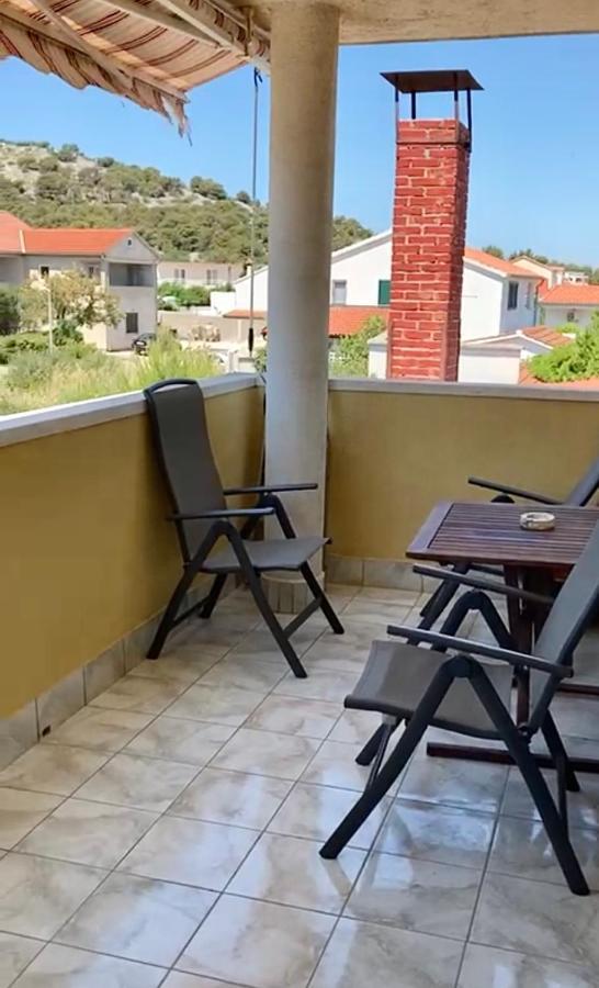 Jersani Apartment Murter Ngoại thất bức ảnh